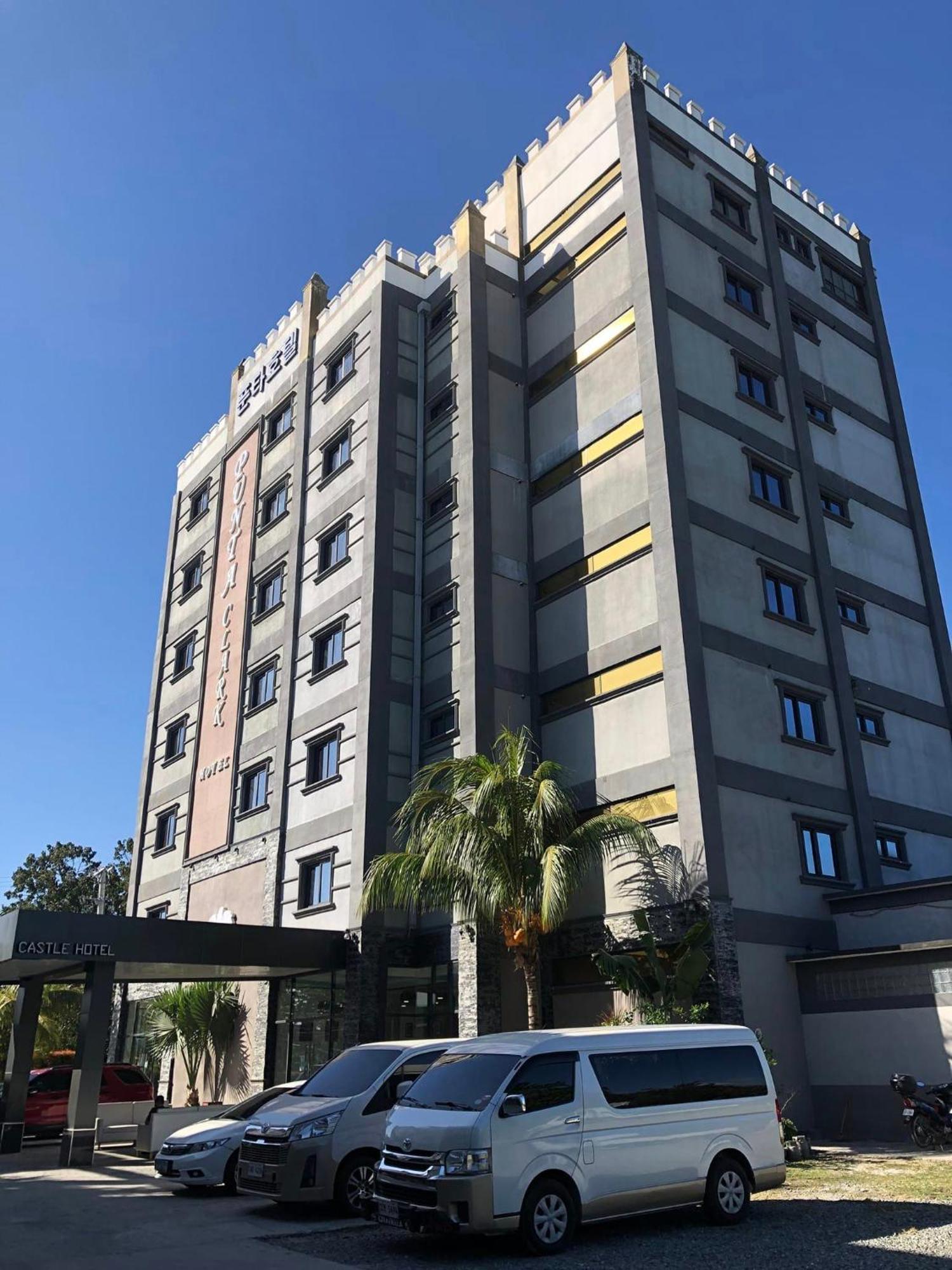 Punta Clark Hotel Clark Field Экстерьер фото